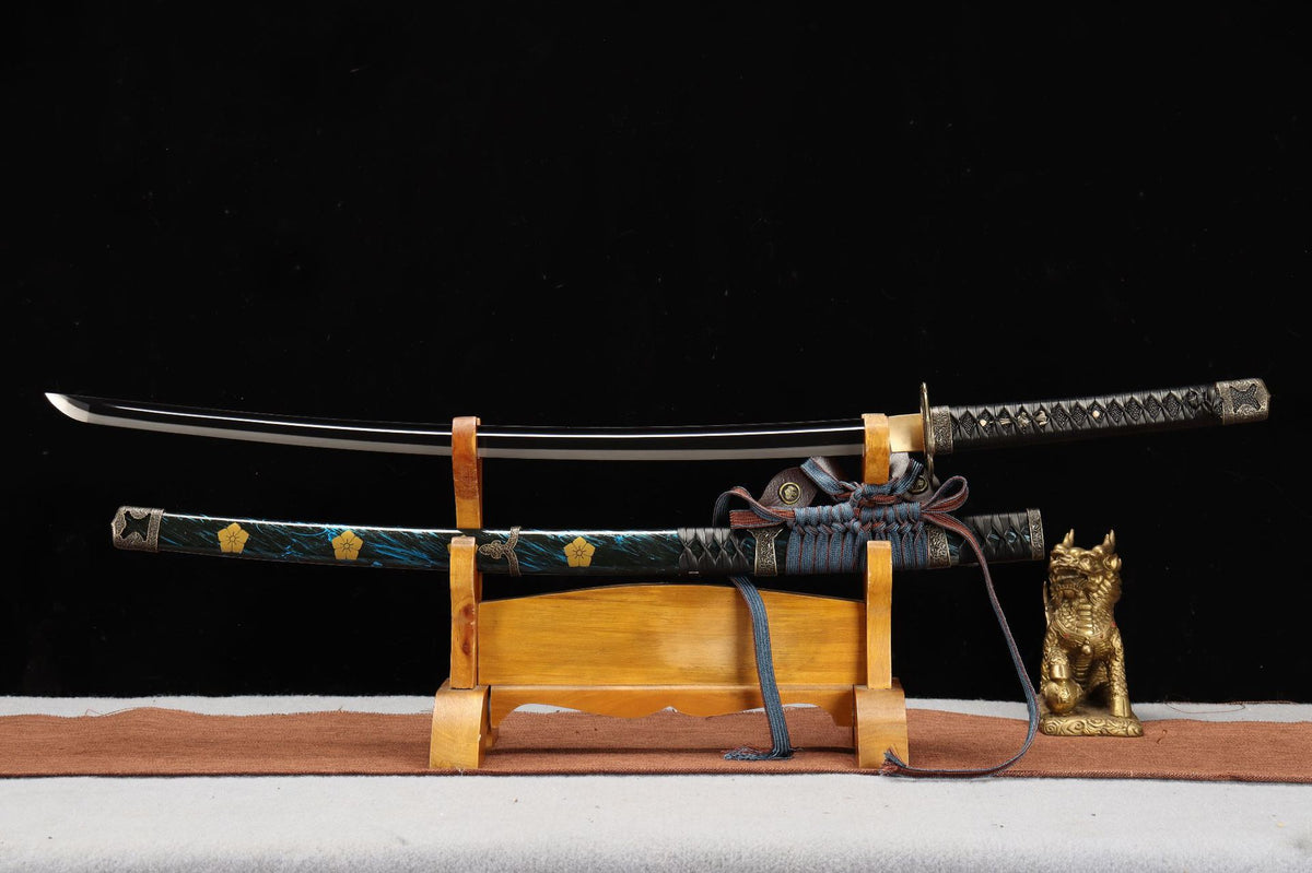 6-types-of-traditional-japanese-swords-history-and-uses-ironpoet