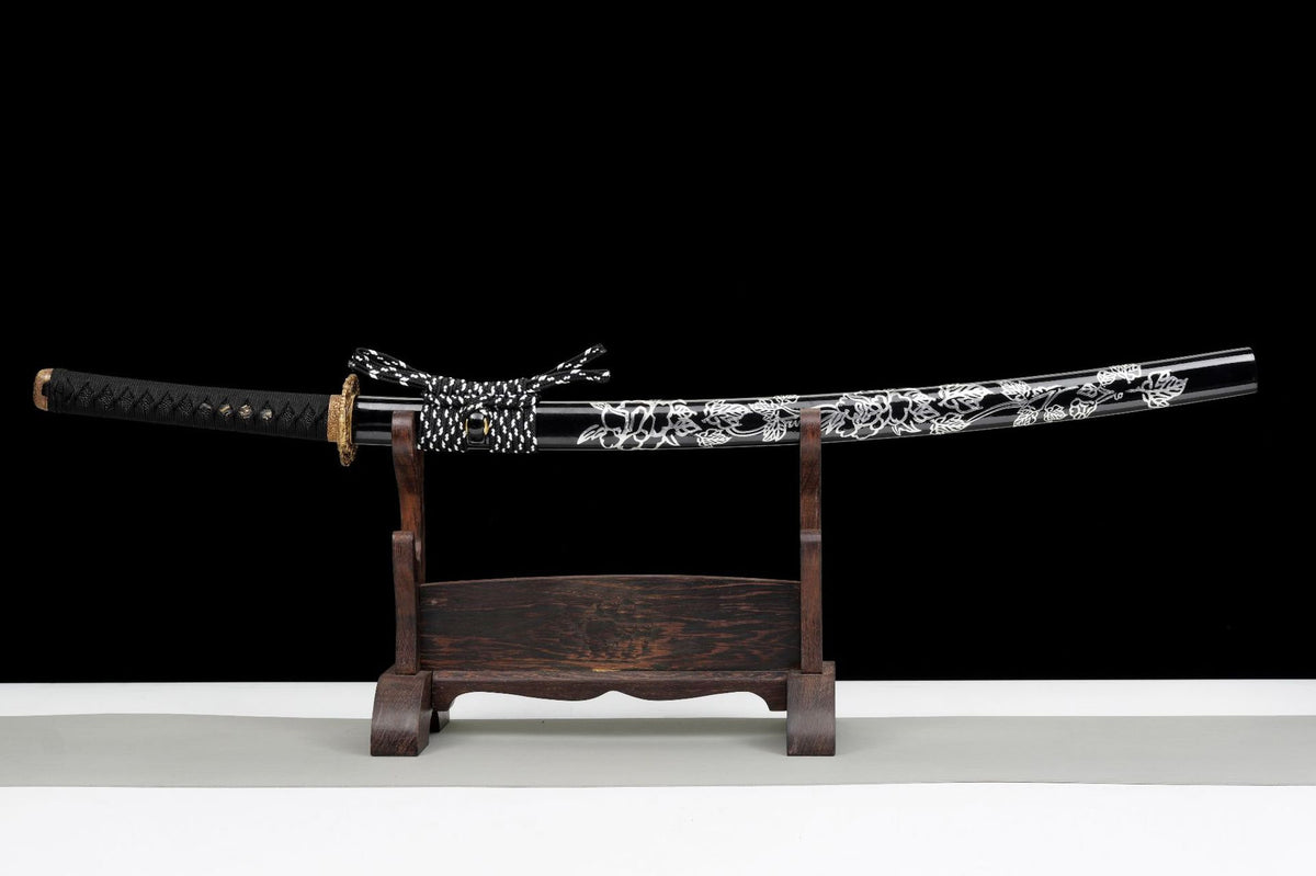 Pale Winding Katana