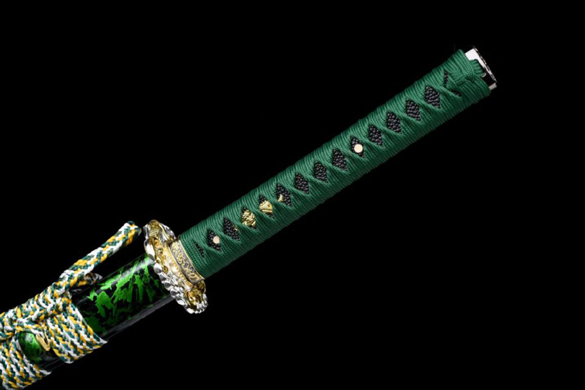 Green cord-wrapped tsuka over black textured panels