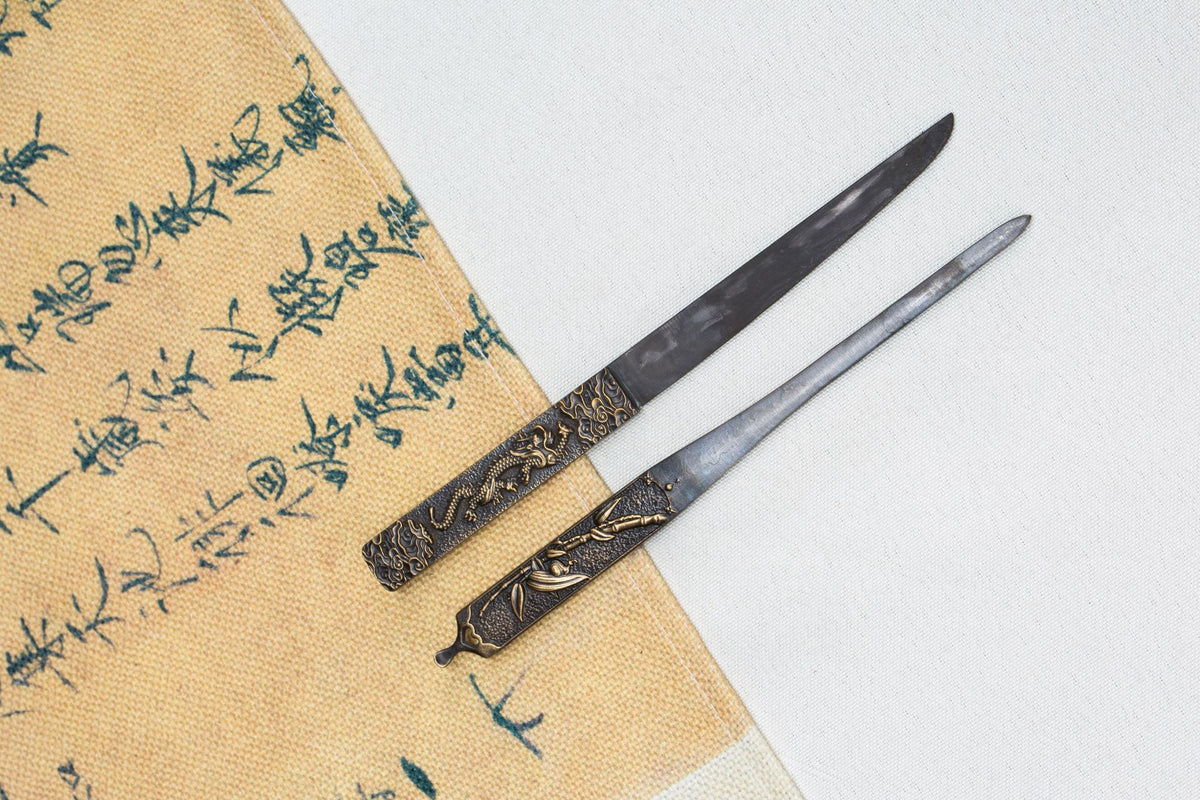 Sable Katana tsuba and blade detail
