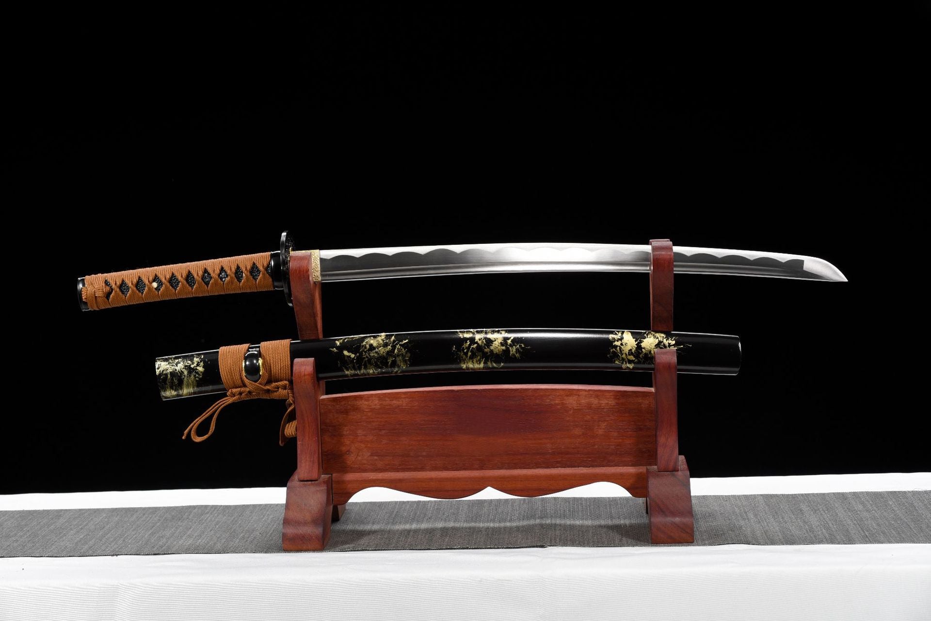 Kurohana Wakizashi