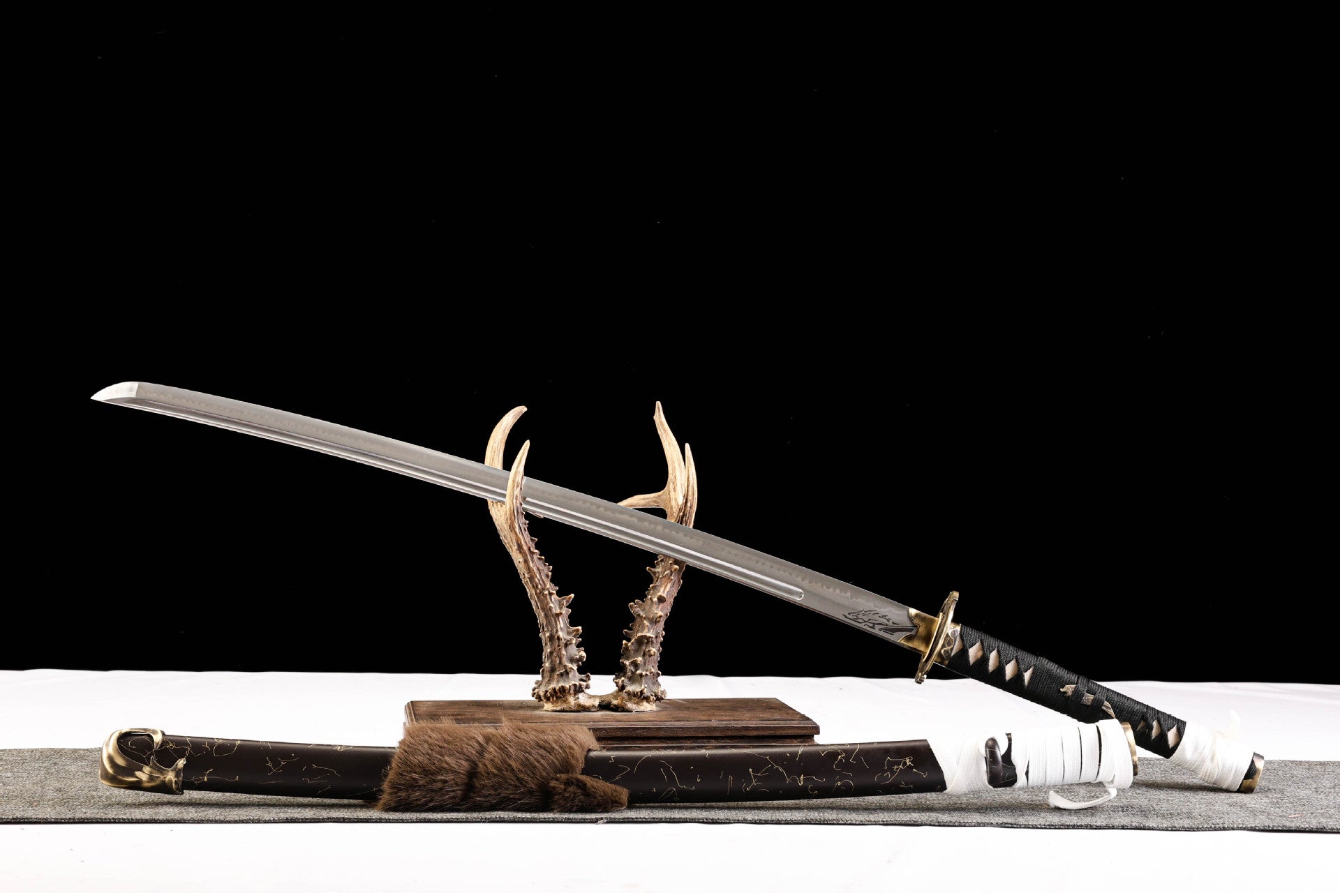 Wolf Blade Katana - Ghost of Yotei Atsu’s Sword
