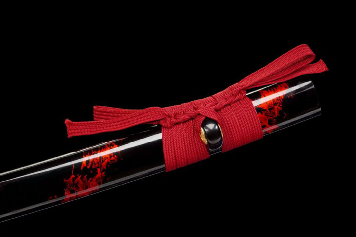 Red sageo tied around the patterned solid-wood saya