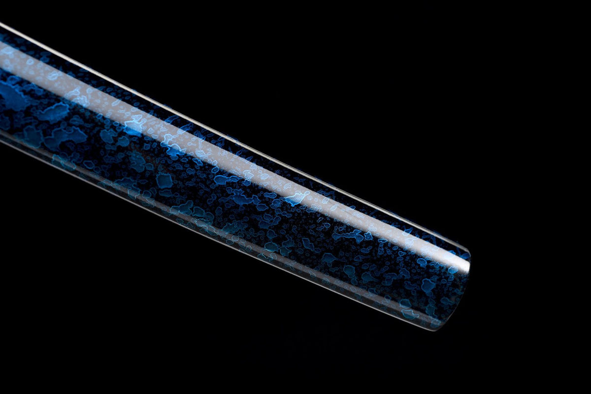Blue floral pattern on the solid-wood saya