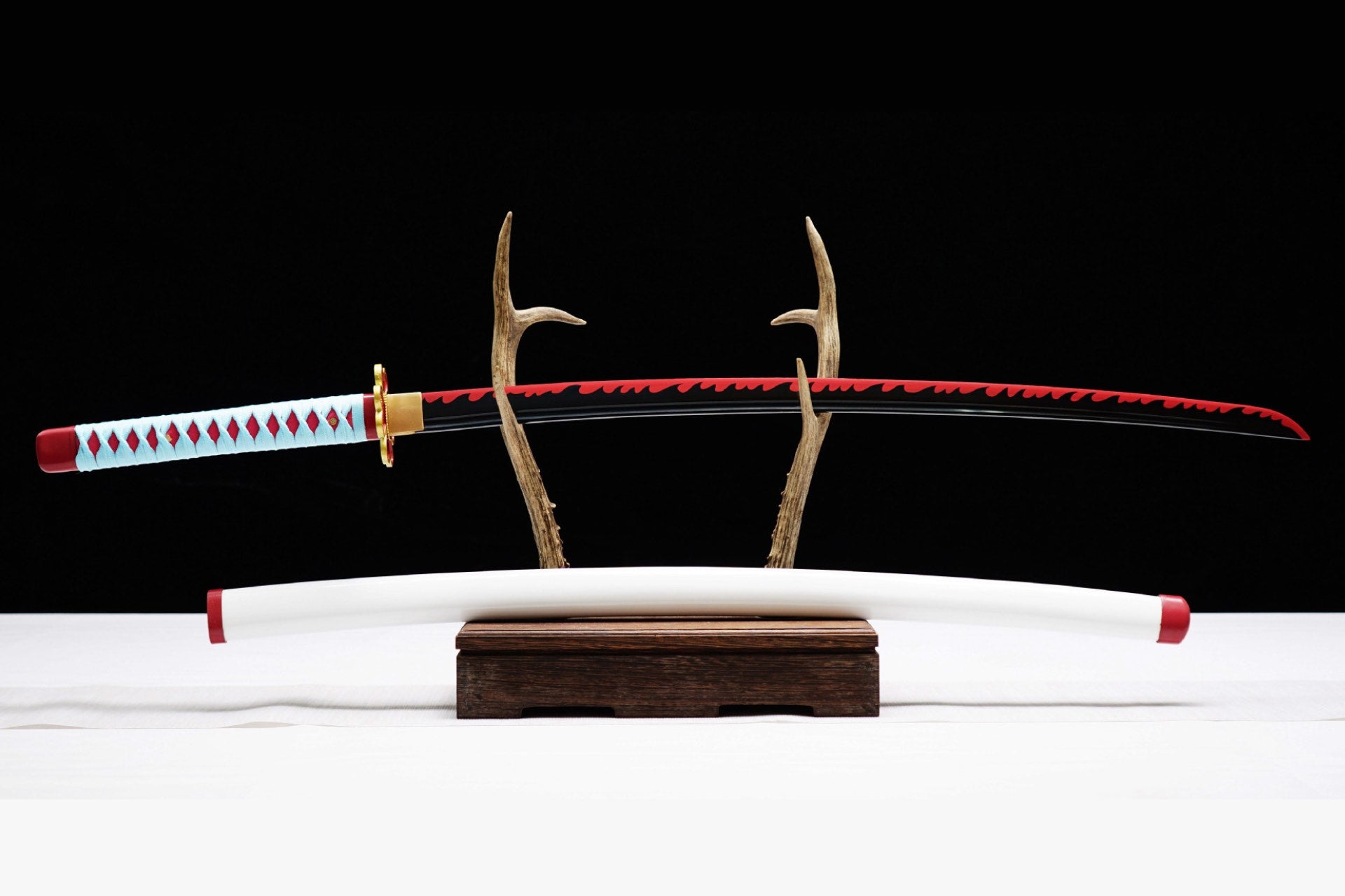 Full view of Kanroji Mitsuri Katana with black-and-red blade, pale blue handle wrap, and white scabbard