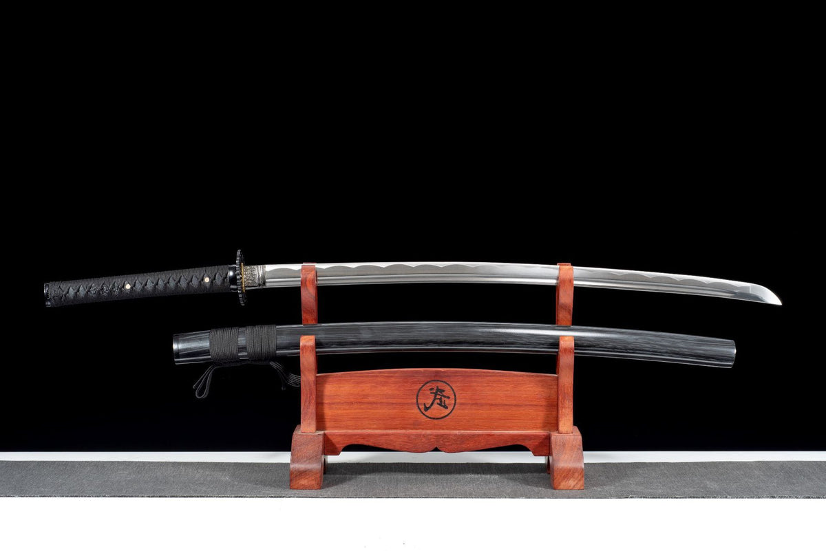 Black Chrysanthemum Katana