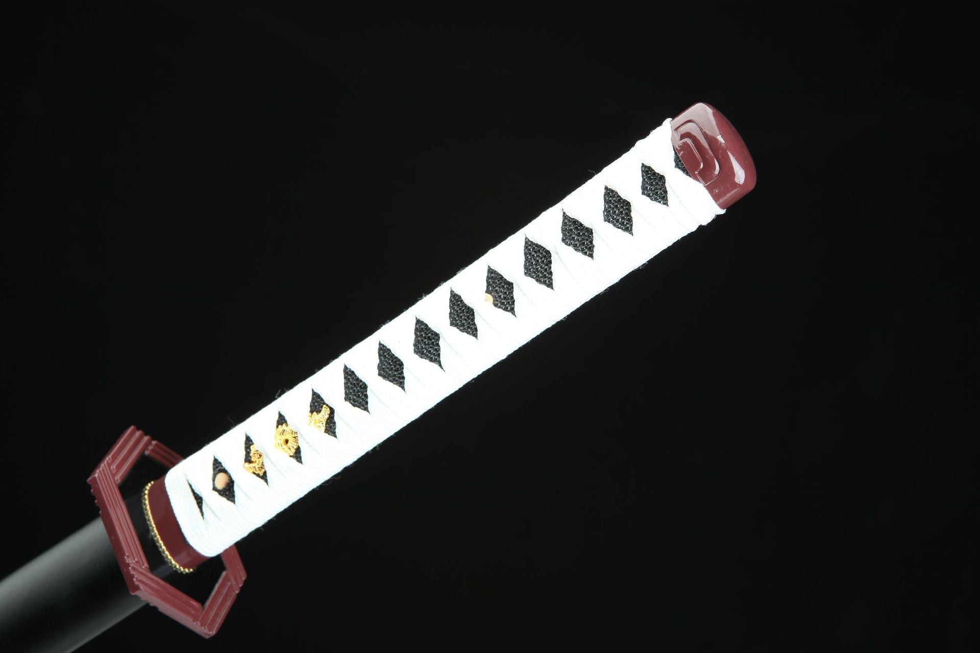 Giyu Tomioka ’s Nichirin Sword black tsuka wrapped in white cord from Demon Slayer.