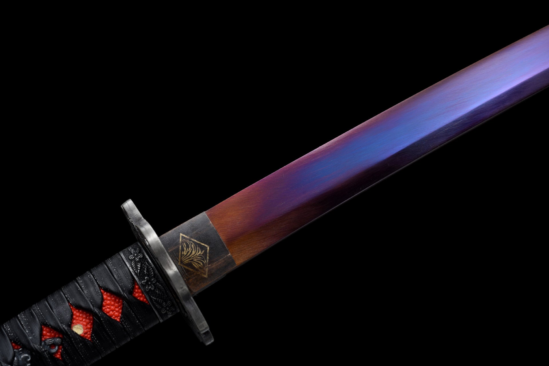 Close-up of the Fuchi and Habaki of the Mortal Blade from Sekiro.