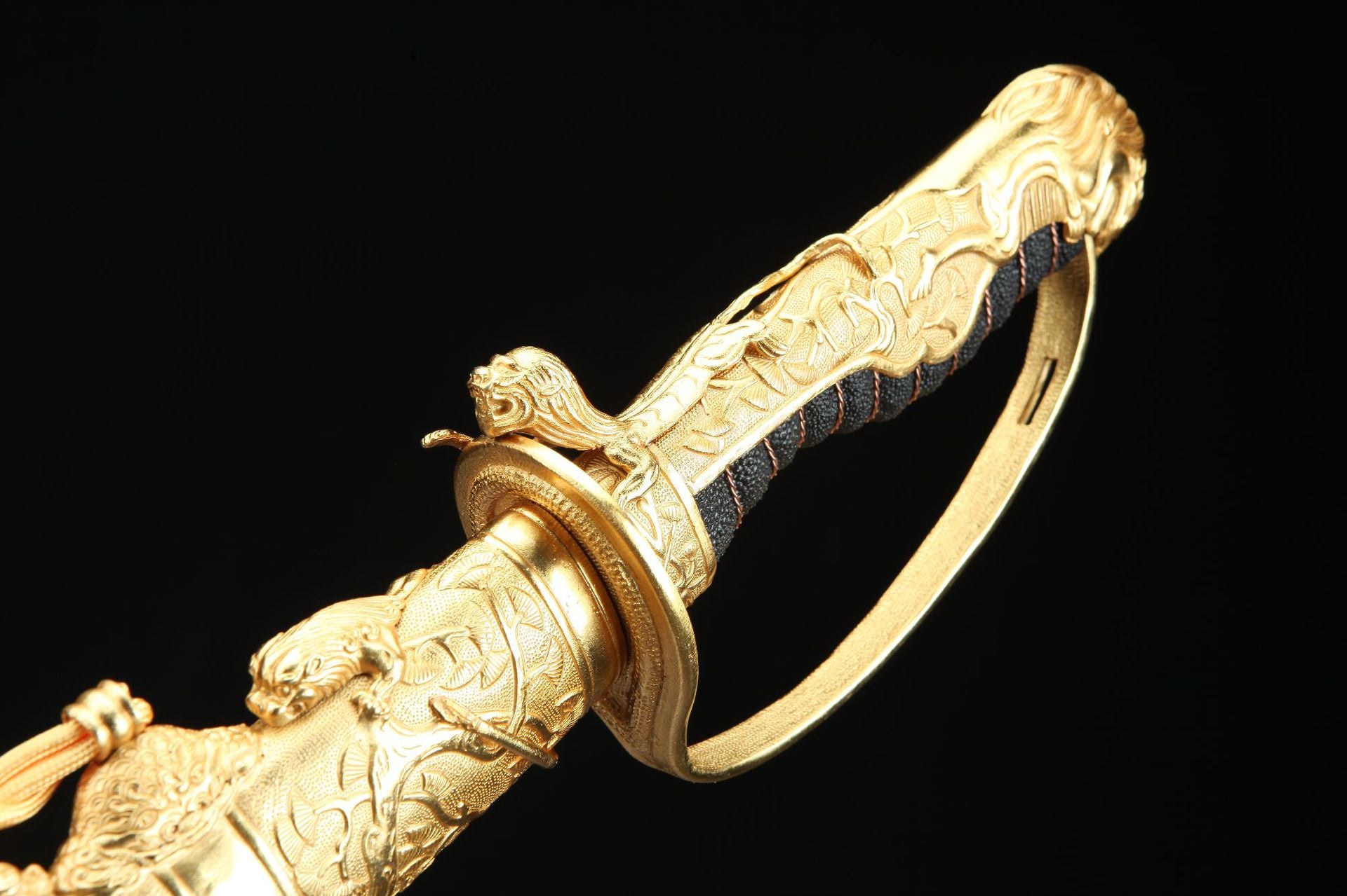 Nine Lions Sabre (24K Gold-Plated)