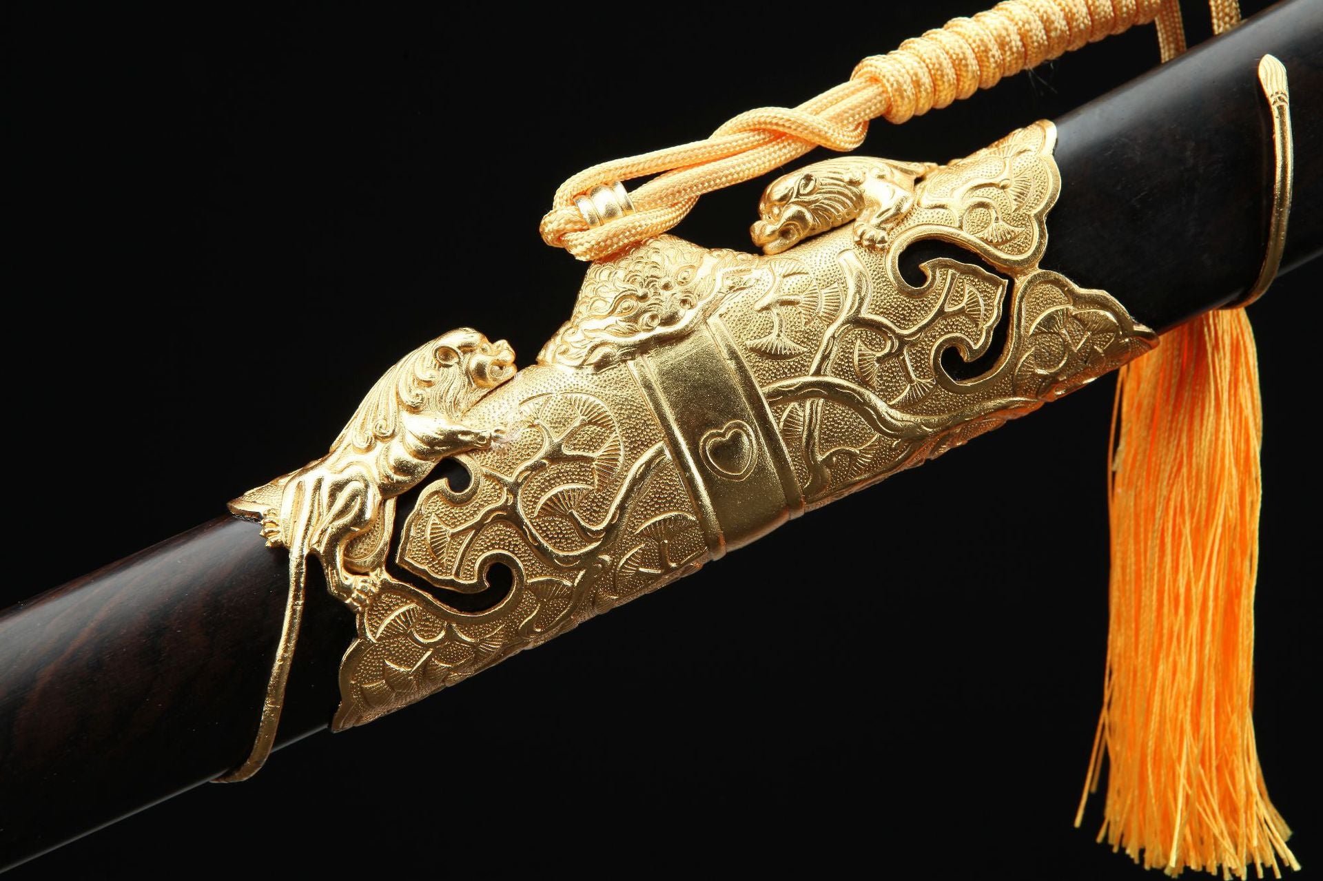 Nine Lions Sabre (24K Gold-Plated)