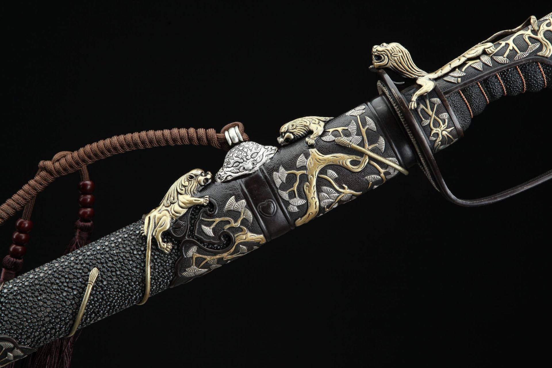 Nine Lions Sabre (Black Shark Skin Fittings)