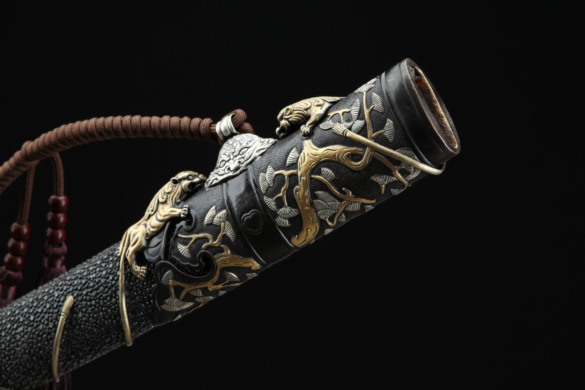 Nine Lions Sabre (Black Shark Skin Fittings)