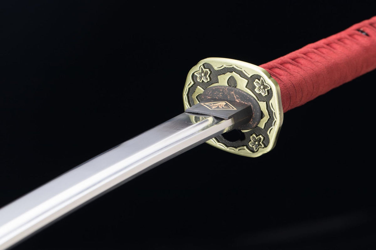The Sekiro: Raijin Katana, showing the red-and-black patterned saya