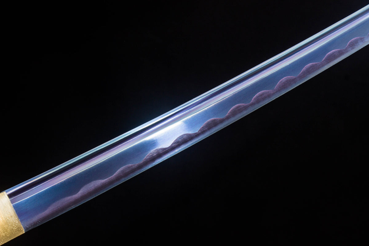 The Indigo Frost Katana, showing the blue-and-white speckled saya