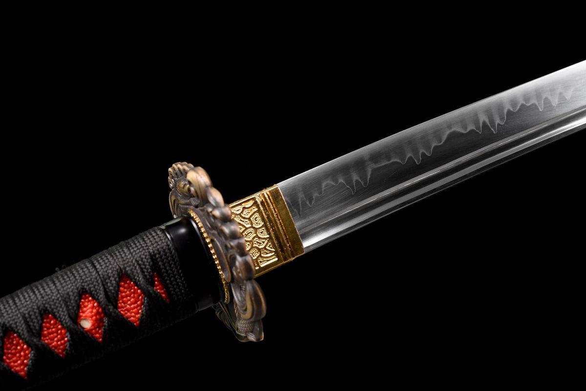 Crimson Tachi