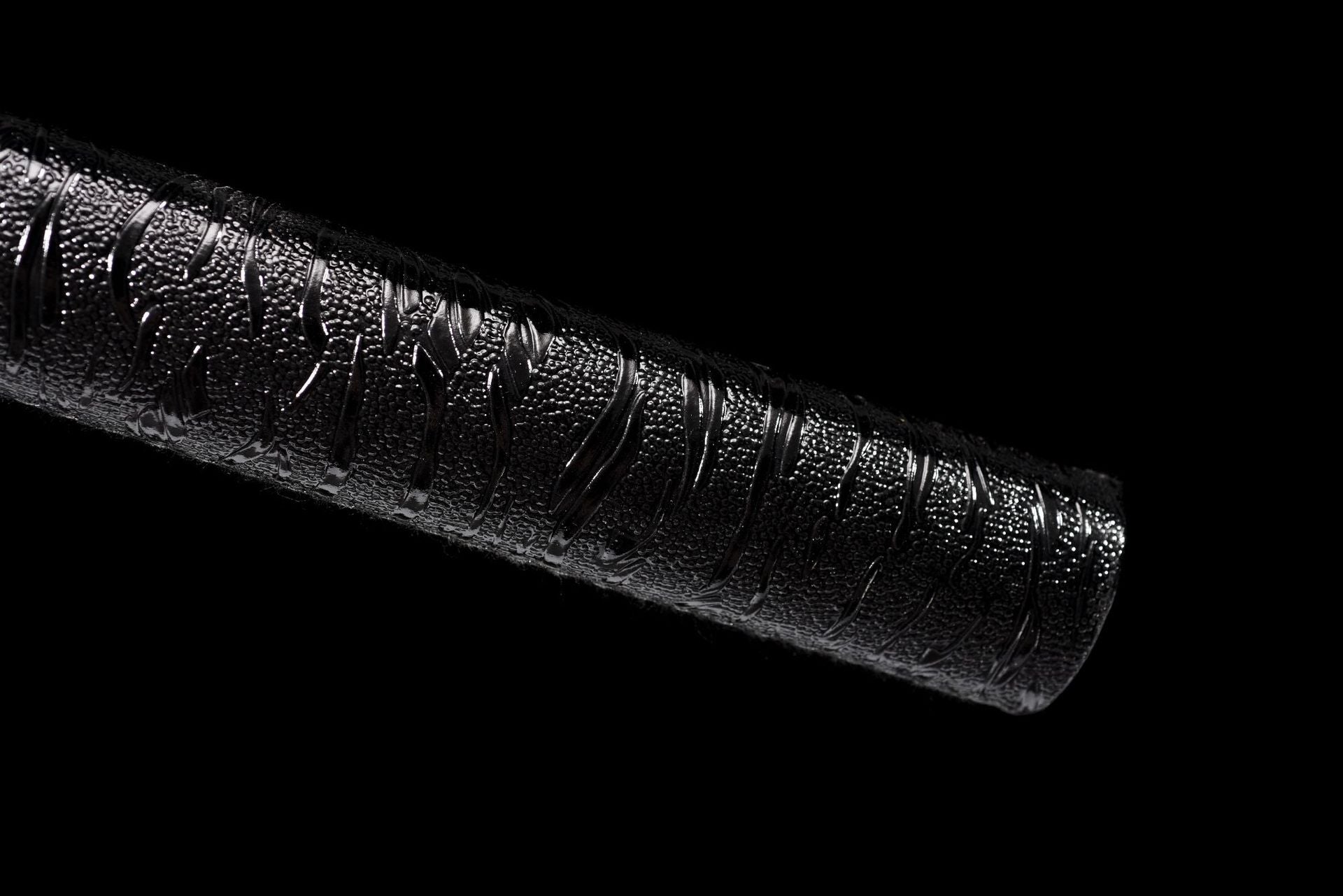 Black bamboo-leaf textured katana tsuka