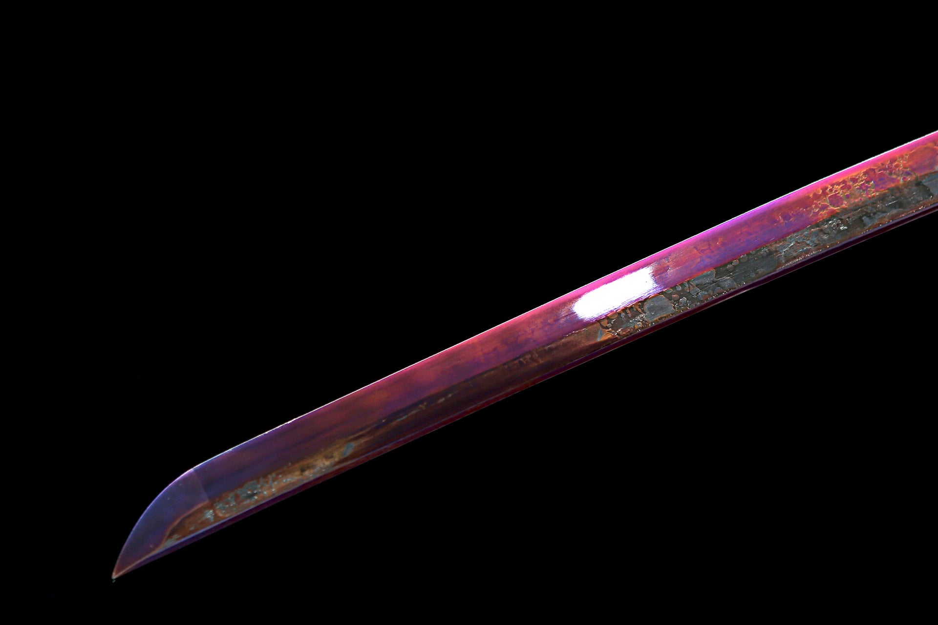 Close-up of Sekiro Mortal Blade blade made of manganese steel, showcasing its sharp edge and distinctive pattern.