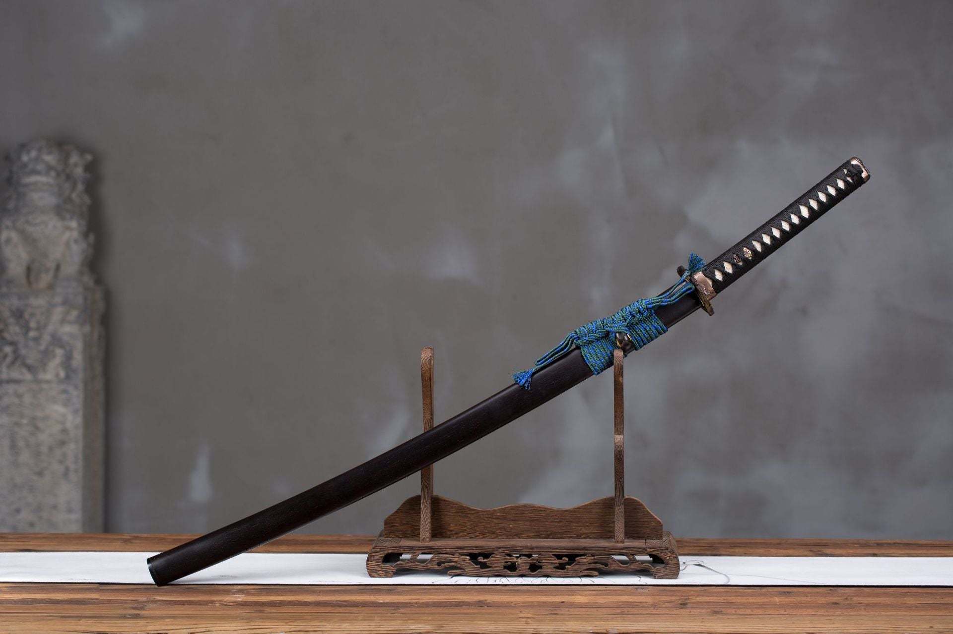 Full view of the Meditation katana in its koshirae highlighting the complete sword and fittings.
